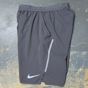 Nike | Shorts | Nike Flex Stride 9 